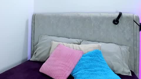 Snapshot of samantha_ferrec chatting on December 2024 11:36:02 PM Samantha Ferrec online show from December 2024 11:36:02 PM