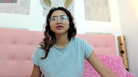 Snapshot of samantha_fox8 chatting on October 2025 10:52:02 AM online show from October 2025 10:52:02 AM