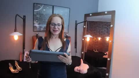 Snapshot of samantha_mature56 chatting on March 2025 10:59:02 AM Sam online show from March 2025 10:59:02 AM