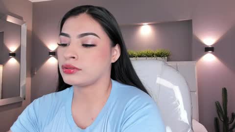 Snapshot of samanthaa_22_ chatting on January 2025 03:55:01 AM Samanthaa online show from January 2025 03:55:01 AM