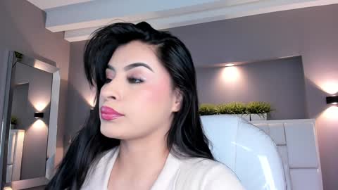 Snapshot of samanthaa_22_ chatting on January 2025 03:53:02 AM Samanthaa online show from January 2025 03:53:02 AM