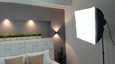 Snapshot of samanthaa_22_ chatting on February 2025 03:23:02 AM Samanthaa online show from February 2025 03:23:02 AM