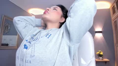 Snapshot of samanthaa_22_ chatting on September 2025 12:43:01 PM Samanthaa online show from September 2025 12:43:01 PM