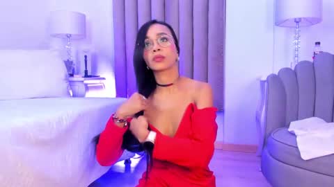 Samantha online show from December 2024 09:33:02 PM