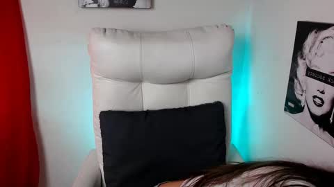 Samantha online show from December 2024 01:03:01 PM