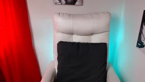 Samantha online show from January 2025 01:40:02 PM