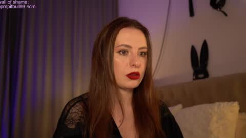 Snapshot of samanthavixen chatting on February 2025 10:02:01 PM Goddess Samantha Vixen online show from February 2025 10:02:01 PM