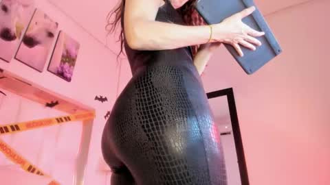 Snapshot of samanttamilf chatting on October 2025 11:27:01 PM samanttamilf online show from October 2025 11:27:01 PM