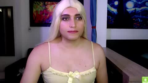 Snapshot of samara81648 chatting on October 2025 04:20:02 PM Samara online show from October 2025 04:20:02 PM