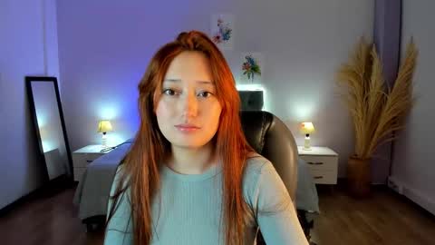 samara_hilton_2 online show from September 2025 07:30:02 PM