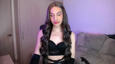 Samara Silex online show from October 2025 02:33:01 AM