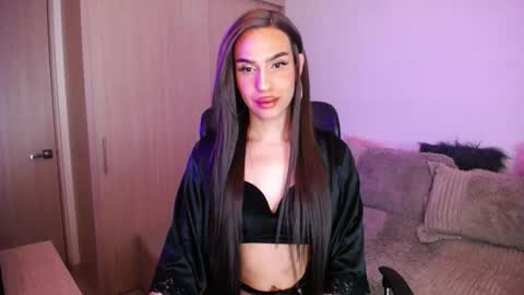 Samara Silex online show from November 2025 02:24:02 AM