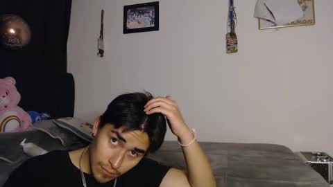 Snapshot of sami_and_gael chatting on November 2025 01:44:01 AM Tami Gael online show from November 2025 01:44:01 AM