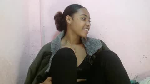 samina2255 online show from September 2025 07:52:01 PM