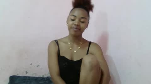 samina2255 online show from October 2025 01:07:02 PM