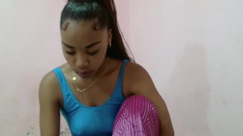 samina2255 online show from November 2025 05:43:02 AM