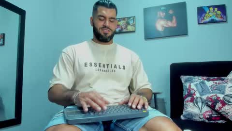 samir_hazard online show from October 2025 08:11:02 PM