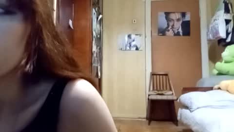 Snapshot of samiravilmont chatting on October 2025 04:17:02 PM Mira online show from October 2025 04:17:02 PM