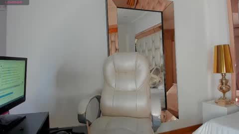 Sammy online show from February 2025 03:59:02 PM