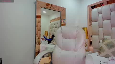 Sammy online show from March 2025 06:54:01 PM