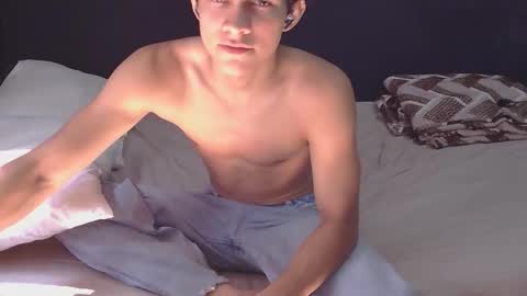 Snapshot of samuel_hills_ii chatting on October 2025 03:08:02 PM samuel_hills_ii online show from October 2025 03:08:02 PM