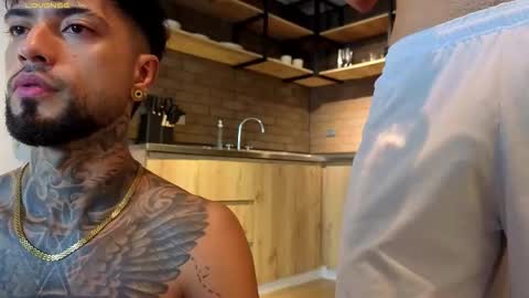 Snapshot of samuelboytattoo chatting on October 2025 01:53:02 AM samuel online show from October 2025 01:53:02 AM