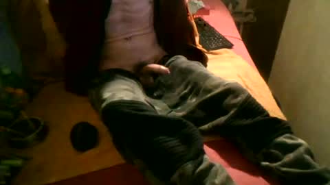 Snapshot of samueltal chatting on February 2025 09:15:01 PM samueltal online show from February 2025 09:15:01 PM