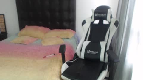 Snapshot of samy_vsn chatting on February 2025 05:21:01 PM samy_vsn online show from February 2025 05:21:01 PM