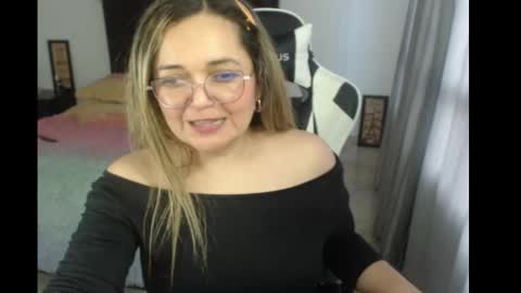 Snapshot of samy_vsn chatting on March 2025 10:52:02 PM samy_vsn online show from March 2025 10:52:02 PM