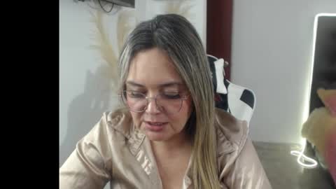 Snapshot of samy_vsn chatting on October 2025 09:09:02 PM samy_vsn online show from October 2025 09:09:02 PM