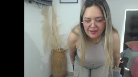 Snapshot of samy_vsn chatting on November 2025 07:56:02 PM samy_vsn online show from November 2025 07:56:02 PM