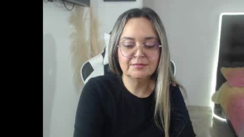 Snapshot of samy_vsn chatting on November 2025 07:02:02 PM samy_vsn online show from November 2025 07:02:02 PM