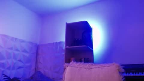 Sanders online show from November 2025 11:18:02 PM