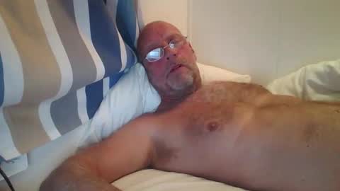 sandnesrune523 online show from October 2025 09:04:01 PM