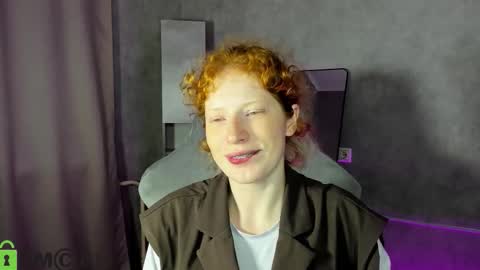 Sandra online show from September 2025 01:28:02 AM