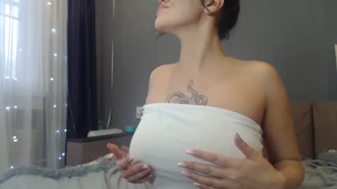 sandra_smith3007 online show from December 2024 11:50:02 AM