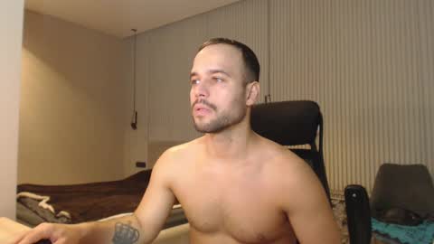 DeAlex online show from January 2025 01:45:02 PM