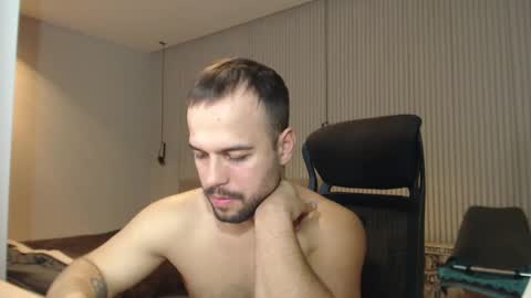 DeAlex online show from January 2025 05:02:02 PM