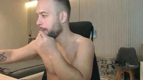 DeAlex online show from October 2025 11:31:02 AM