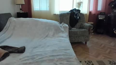 Snapshot of sandysun_shine chatting on December 2024 10:51:02 AM Sandy online show from December 2024 10:51:02 AM