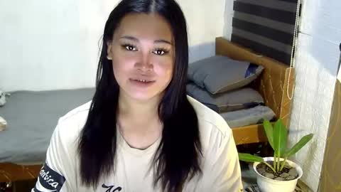 DANAYA online show from October 2025 09:02:01 PM