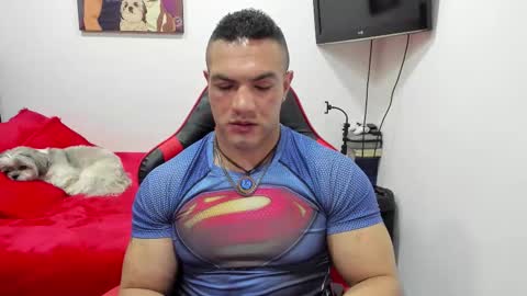 santi_pastori online show from October 2025 06:31:02 PM