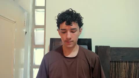 santi_twink19 online show from October 2025 09:13:01 PM