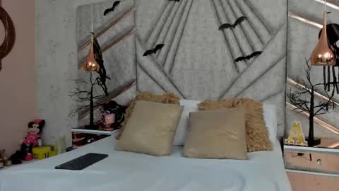 Snapshot of santiabader chatting on November 2025 03:30:02 AM SantiAbader online show from November 2025 03:30:02 AM