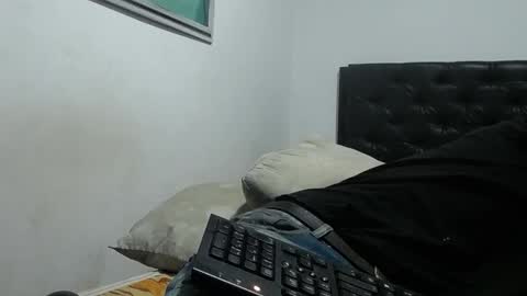 Santiago    online show from October 2025 11:07:02 AM