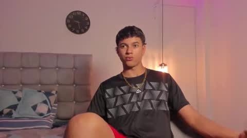 santy_stump online show from November 2025 09:26:02 PM