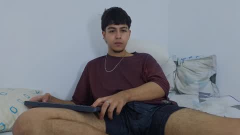 santybig18 online show from December 2024 01:51:02 AM