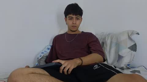 santybig18 online show from December 2024 09:26:02 PM