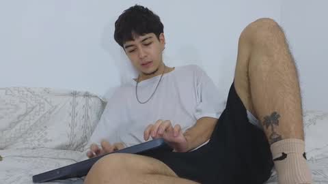 santybig18 online show from December 2024 02:19:01 AM