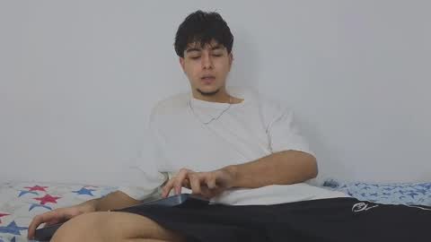 santybig18 online show from March 2025 01:06:01 AM